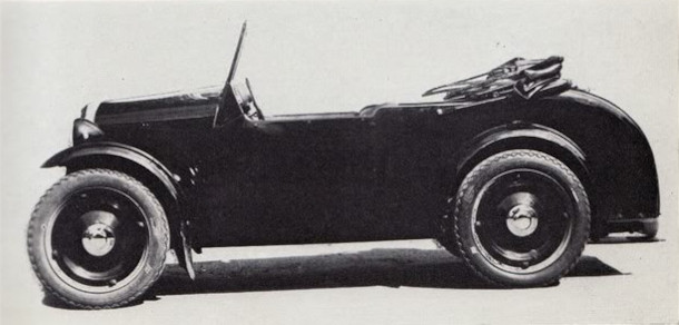 Scarab seitlich offen