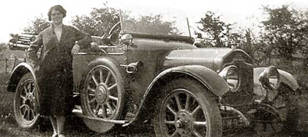 1913 Rover 12 hp Four-Seater Tourer