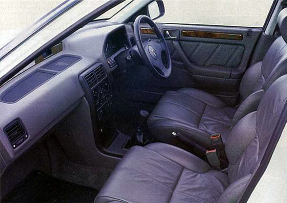 Rover 216 GSi Innenraum