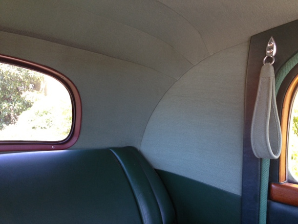 1948 ROVER P3 6-light Saloon